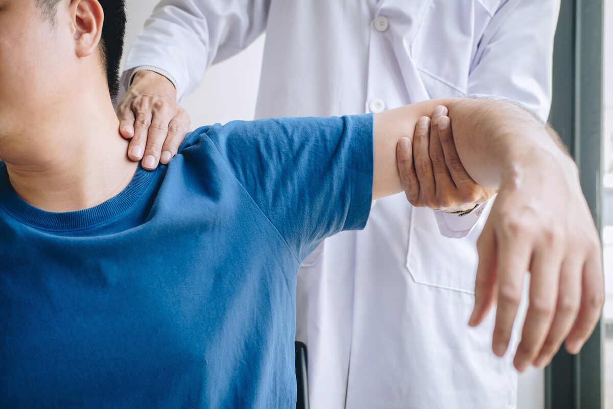 Diagnosing shoulder impingement